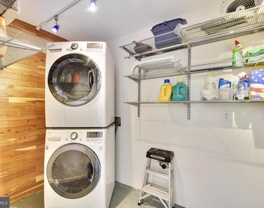 7420 Westlake Terrace - Photo Thumbnail 24