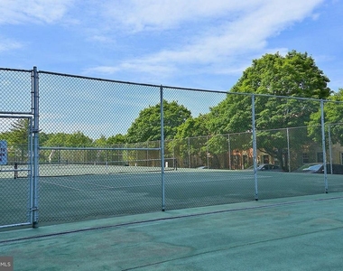 7420 Westlake Terrace - Photo Thumbnail 31