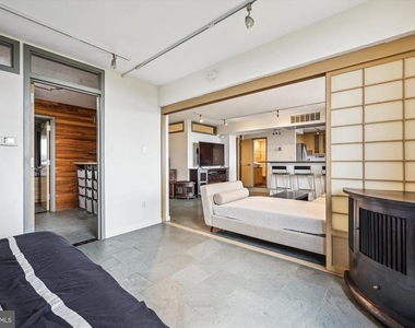 7420 Westlake Terrace - Photo Thumbnail 14
