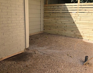 6502 S 1st St - Photo Thumbnail 22