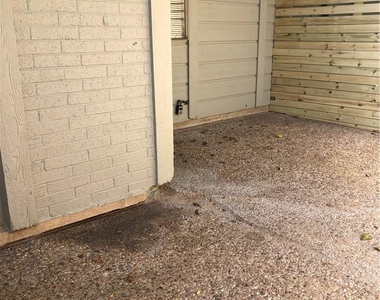 6502 S 1st St - Photo Thumbnail 21