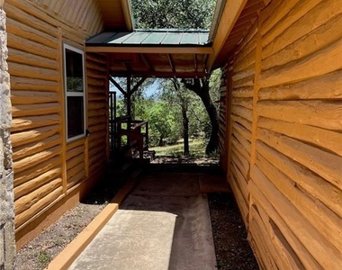1215 Agarita Dr - Photo Thumbnail 14