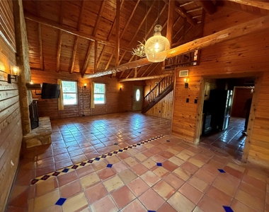 1215 Agarita Dr - Photo Thumbnail 2