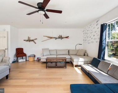 21186 Chesapeake Avenue - Photo Thumbnail 23