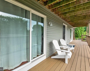 21186 Chesapeake Avenue - Photo Thumbnail 7