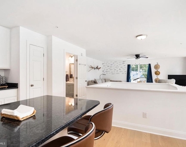 21186 Chesapeake Avenue - Photo Thumbnail 16