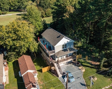 21186 Chesapeake Avenue - Photo Thumbnail 36