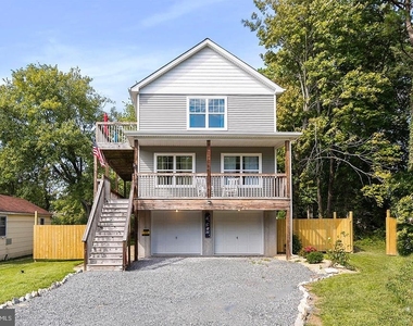 21186 Chesapeake Avenue - Photo Thumbnail 2