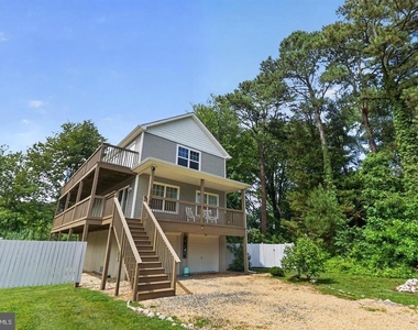 21186 Chesapeake Avenue - Photo Thumbnail 46