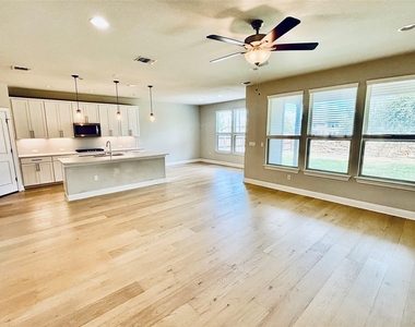 14001 Salice Dr - Photo Thumbnail 1
