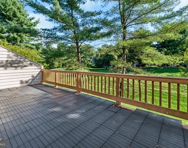 5095 Columbia Road - Photo Thumbnail 21