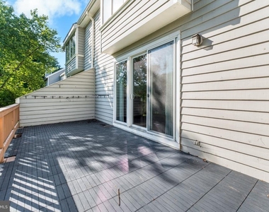 5095 Columbia Road - Photo Thumbnail 20