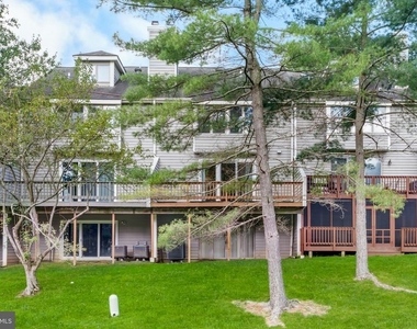 5095 Columbia Road - Photo Thumbnail 60