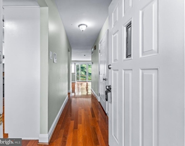 5095 Columbia Road - Photo Thumbnail 4