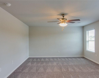 14212 Mccoy Loop - Photo Thumbnail 18