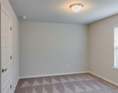 14212 Mccoy Loop - Photo Thumbnail 26