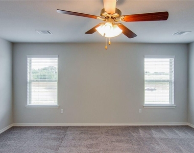 14212 Mccoy Loop - Photo Thumbnail 20