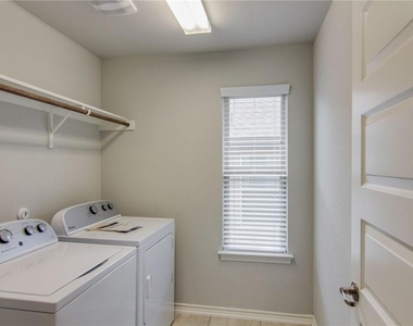 14212 Mccoy Loop - Photo Thumbnail 27