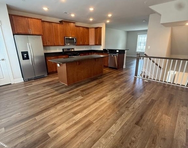 7931 Wormans Mill - Photo Thumbnail 19