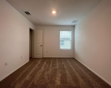 7224 Spotted Leaf Way - Photo Thumbnail 21