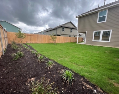 7224 Spotted Leaf Way - Photo Thumbnail 27