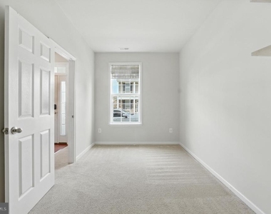 2738 Egret Way - Photo Thumbnail 6
