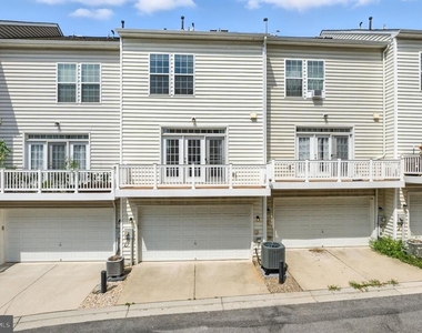 2738 Egret Way - Photo Thumbnail 34