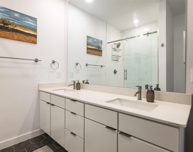5924 S Congress Ave - Photo Thumbnail 19