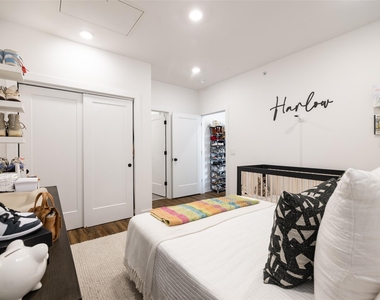 5924 S Congress Ave - Photo Thumbnail 15