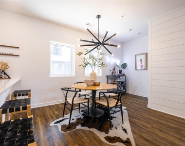 5924 S Congress Ave - Photo Thumbnail 5