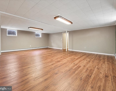1042 S Carroll Street - Photo Thumbnail 24