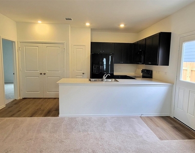 421 Bullhead Rd - Photo Thumbnail 4