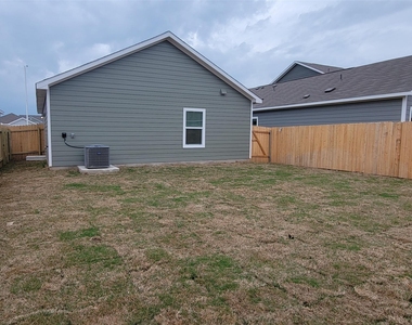 421 Bullhead Rd - Photo Thumbnail 21