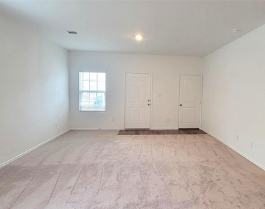 421 Bullhead Rd - Photo Thumbnail 2