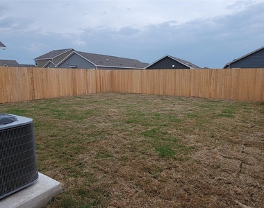 421 Bullhead Rd - Photo Thumbnail 20