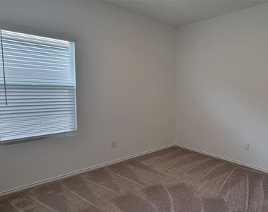 421 Bullhead Rd - Photo Thumbnail 14