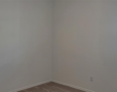 421 Bullhead Rd - Photo Thumbnail 16