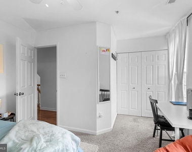 13 Bank Spring Court - Photo Thumbnail 27