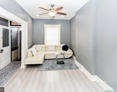 2511 Christian Street - Photo Thumbnail 9