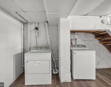 2906 Clearview Avenue - Photo Thumbnail 27