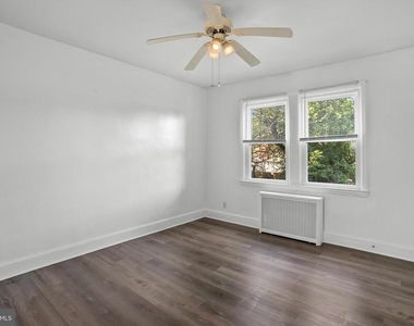 2906 Clearview Avenue - Photo Thumbnail 16