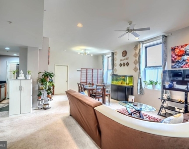 1211 Light Street - Photo Thumbnail 5