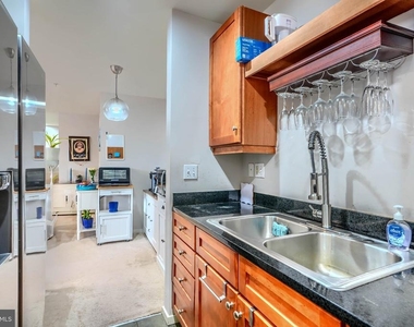 1211 Light Street - Photo Thumbnail 9