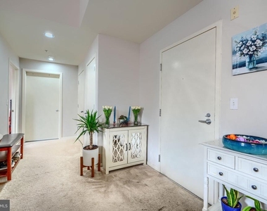 1211 Light Street - Photo Thumbnail 6