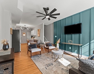1724 N Milton Avenue - Photo Thumbnail 2