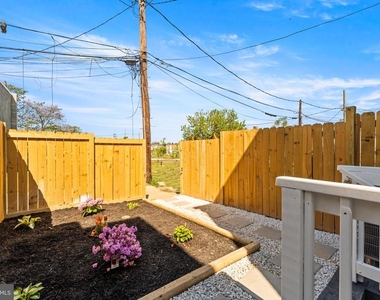 1724 N Milton Avenue - Photo Thumbnail 30