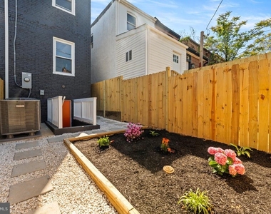 1724 N Milton Avenue - Photo Thumbnail 28