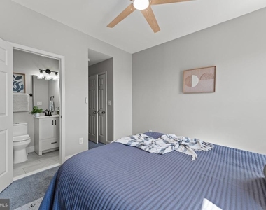 1724 N Milton Avenue - Photo Thumbnail 11