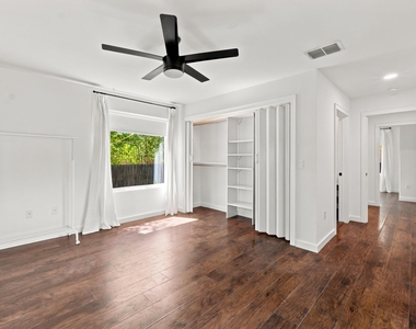 5307 Prock Ln - Photo Thumbnail 12