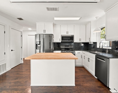 5307 Prock Ln - Photo Thumbnail 5